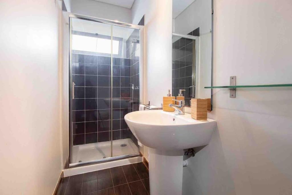Apartment 1 Center Коимбра Екстериор снимка